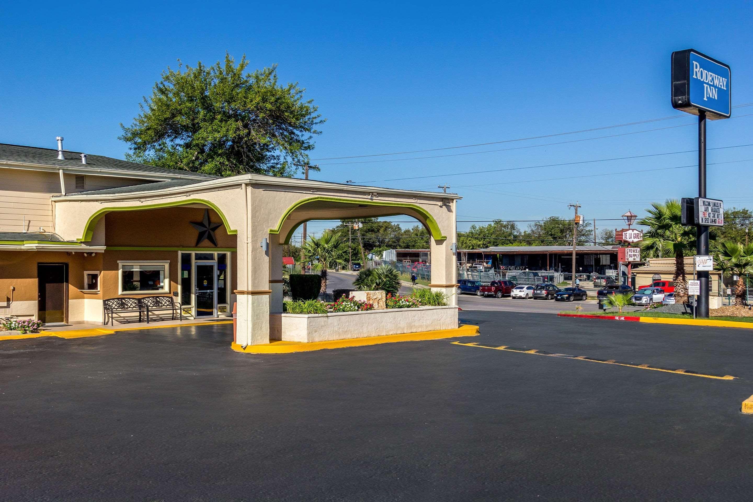 Gasthof Rodeway Lackland Afb - Seaworld